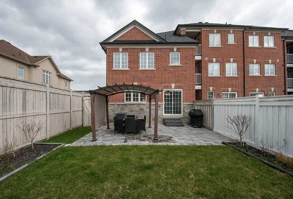 Listing Image 4