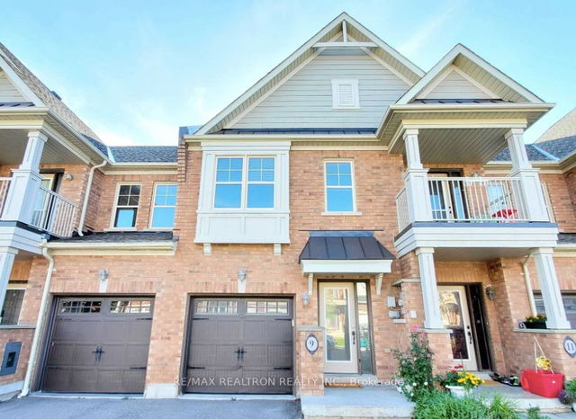 9 Azimuth Lane