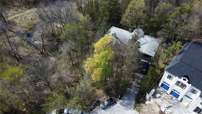 74 Birch Ave, Richmond Hill, L4C 6C6 | Image 2