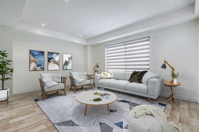 24 Howick Lane