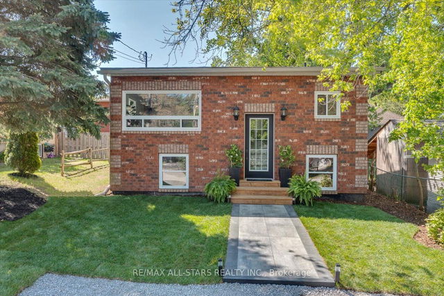 383 Curley Street
