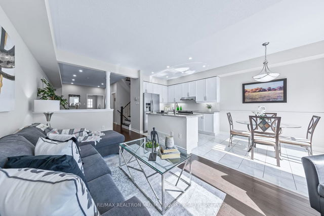 59 Lander Crescent