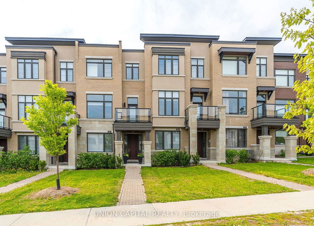 595 MARC SANTI Boulevard