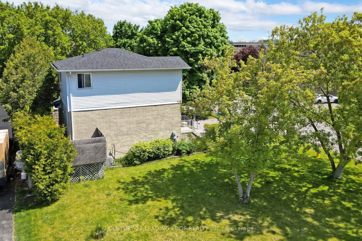 Listing Image 35