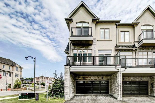 1 Fernhill Lane