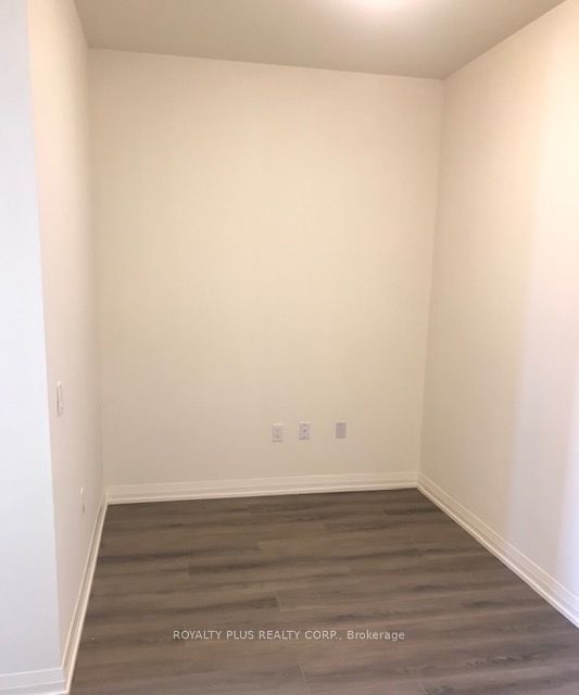 Room2