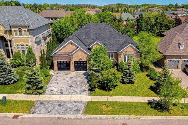 207 Athabasca Drive