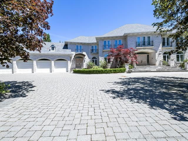 31 Fenyrose Crescent