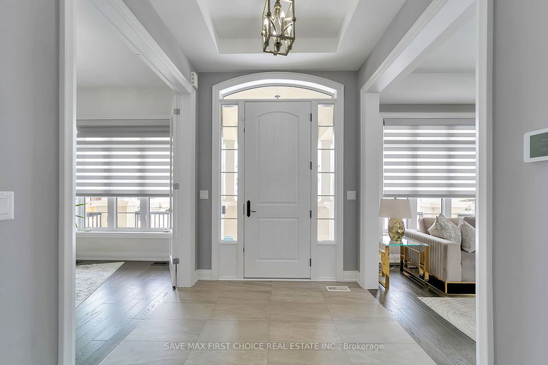 19 Painted Pony Tr, Vaughan, L4H 4P1 | Image 2