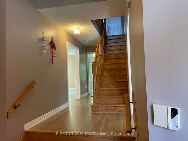 93 Foxtail Ridge