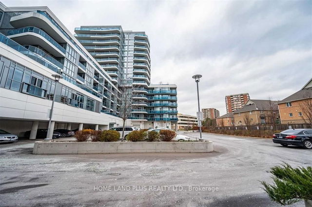 718 - 9471 Yonge Street