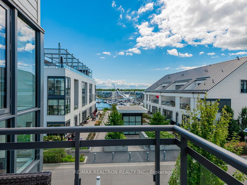 B318 - 271 Sea Ray Ave, Innisfil, L9S 0J4 | Image 2