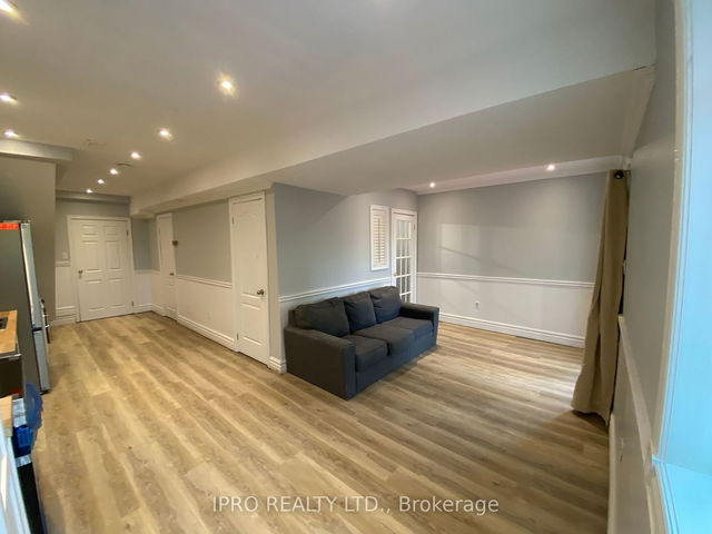 64 Valhalla Court