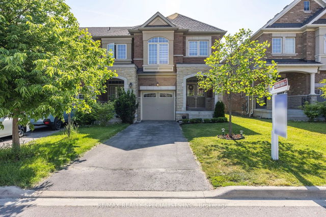 28 Isherwood Crescent