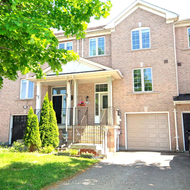 128 Banbrooke Crescent