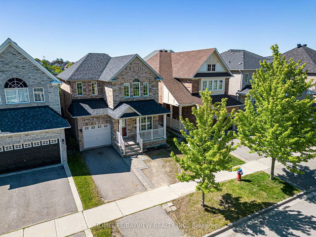 83 Laurier Avenue