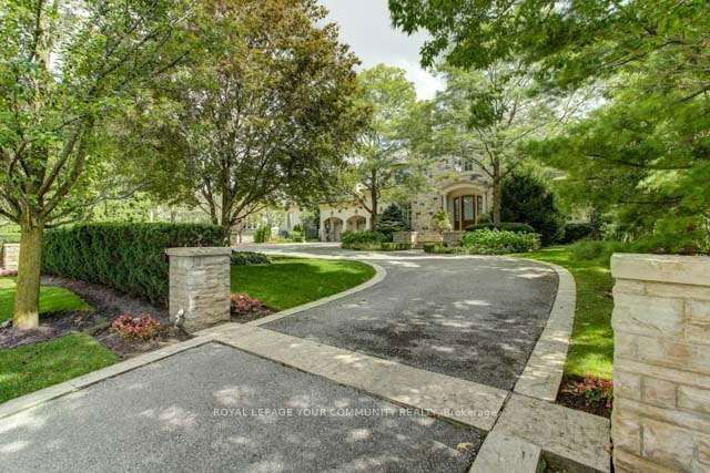 11 Oakbank Road