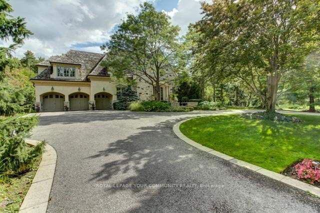 11 Oakbank Road