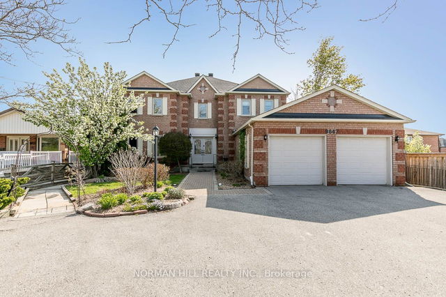 9647 Bathurst Street