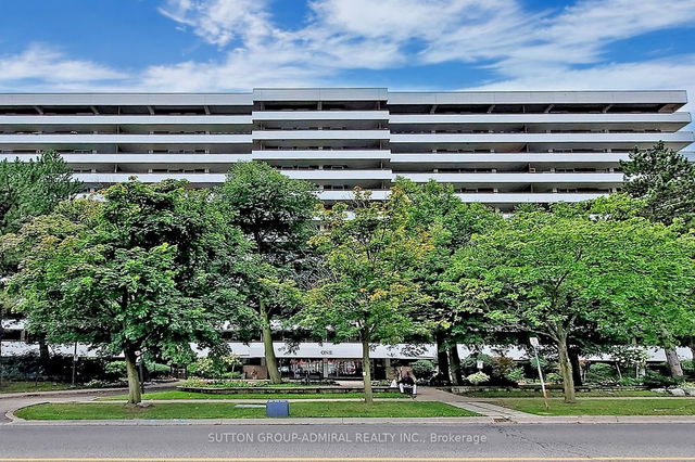 104 - 1 Royal Orchard Boulevard