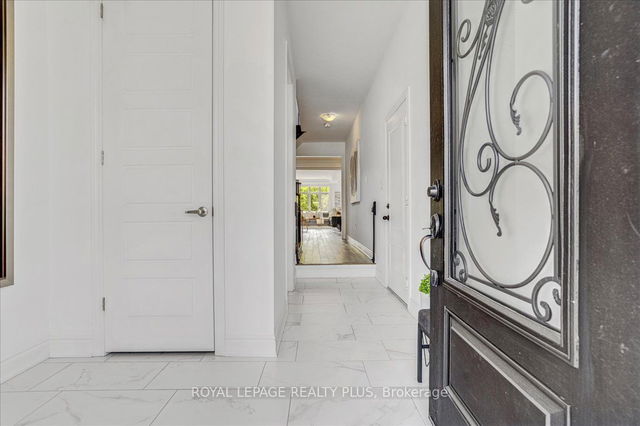 30 Great Heron Court
