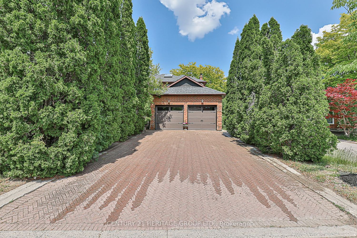 Listing Image 0