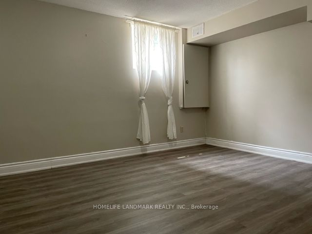 Bsmt - 53 Moray Ave, Richmond Hill, L4E 3C4 | Image 3