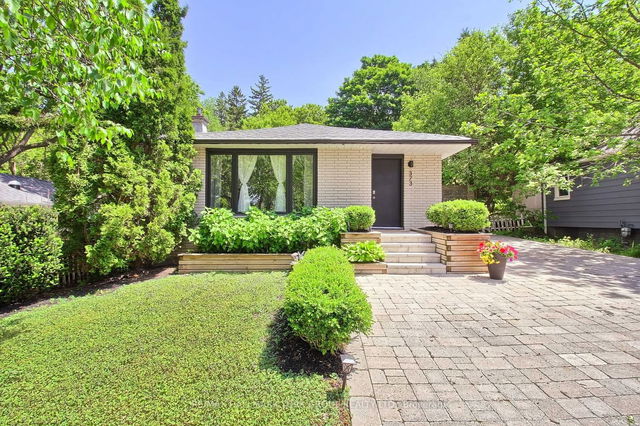 373 Oak Street