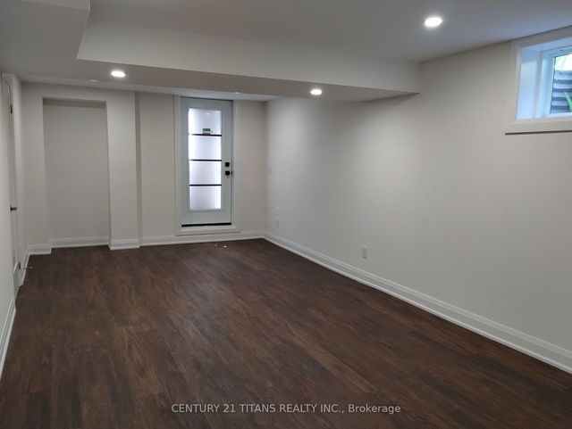 64 Spanhouse Crescent