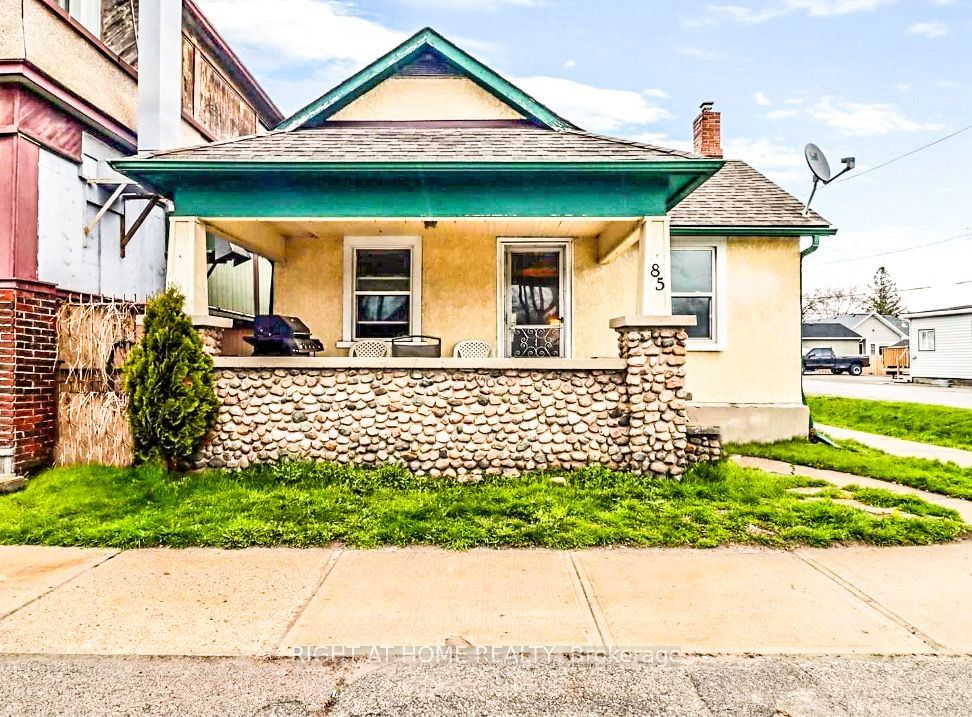 Listing Image 1