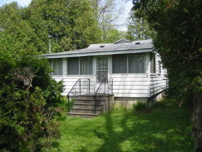 Detached House sold at 9 Albert Street, Georgina, Ontario, L0E1L0 - Sutton & Jackson's Point - MLS: N611237