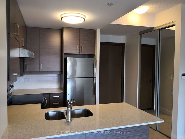 605 - 1 Uptown Drive