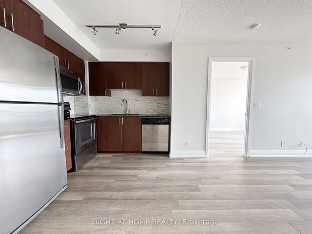 702 - 372 Highway 7 N/A