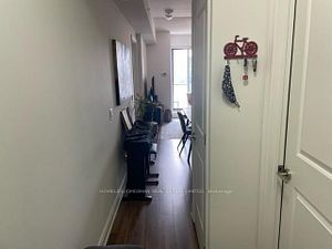 303 - 9618 Yonge St, Richmond Hill, L4C 0X5 | Image 2