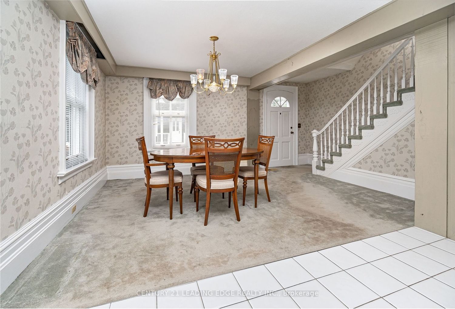 Listing Image 7