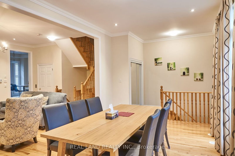 41 Lord Durham Rd, Markham, L6G 0C2 | Image 2