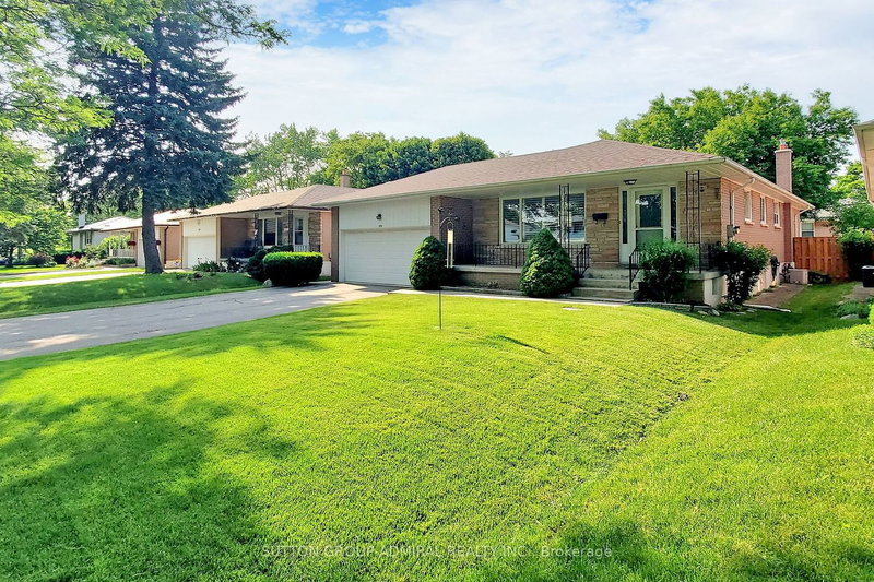 373 Becker Rd, Richmond Hill, L4C 2S3 | Image 3