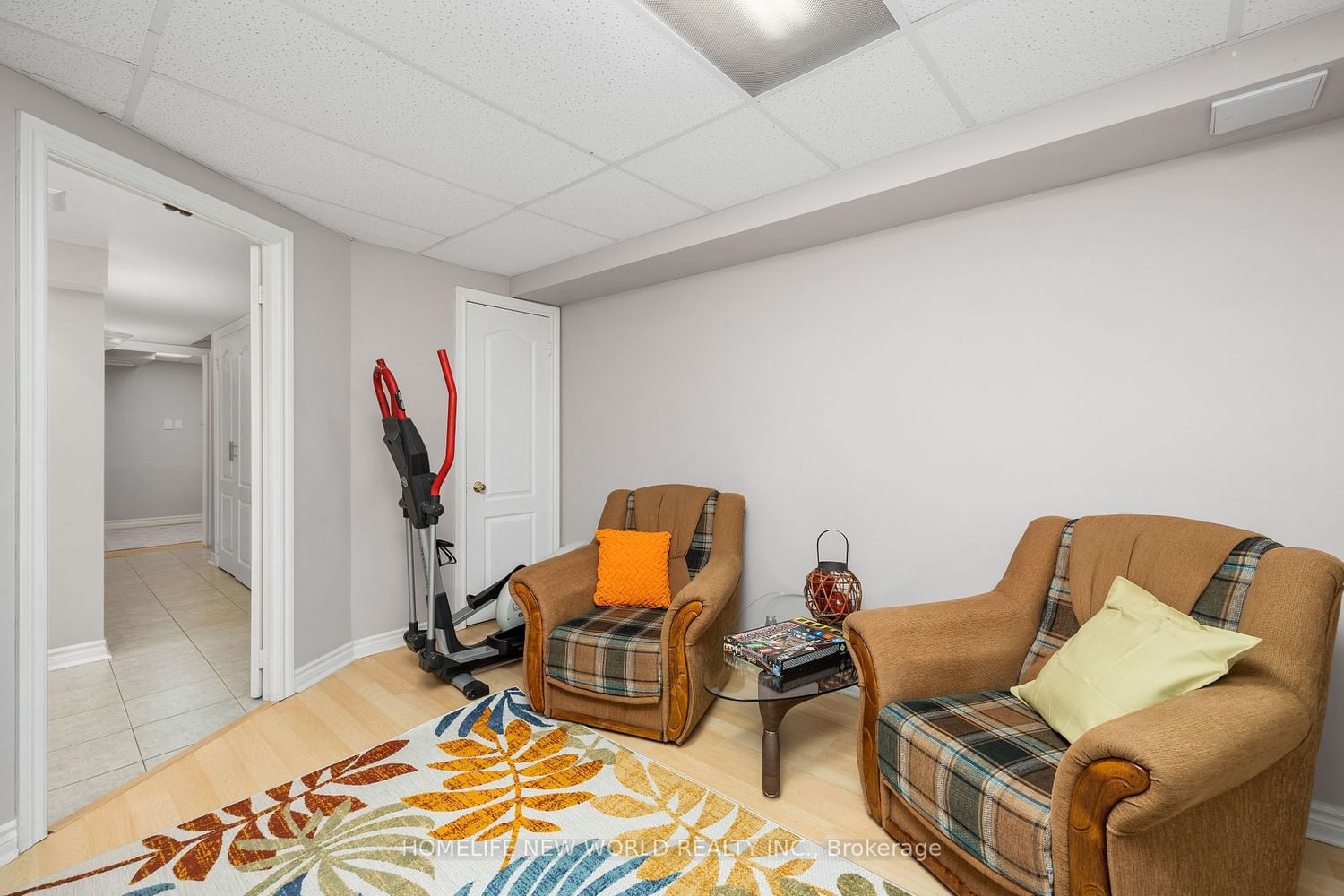 Listing Image 20