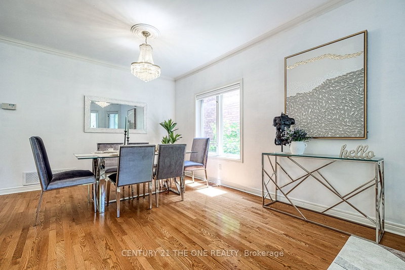 45 Abilene Crt, Richmond Hill, L4C 0S6 | Image 3