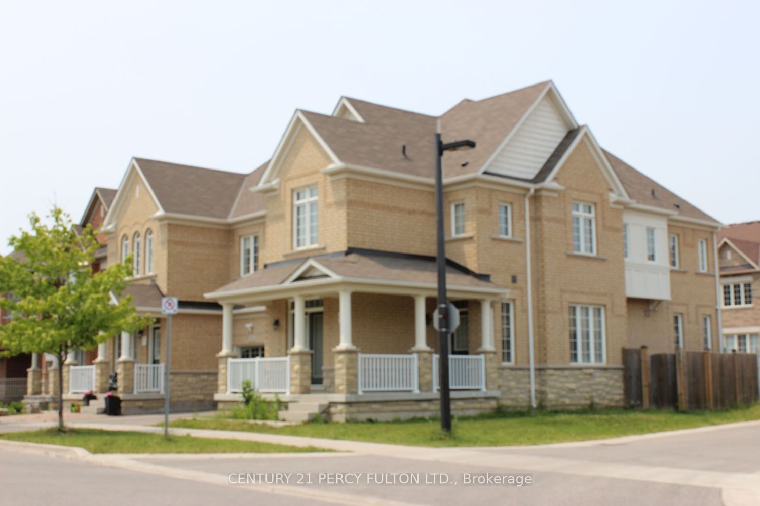 Semi-Detached House leased at 104 Henry Bauer Avenue, Markham, Berczy, L6C 0S3 - MLS: N6196360