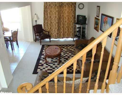 1410 Forest St, Innisfil, L9S 4Y4 | Image 3