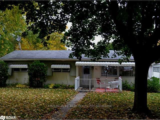 34 Flora Dr, Innisfil, L9S 1R1 | Image 3