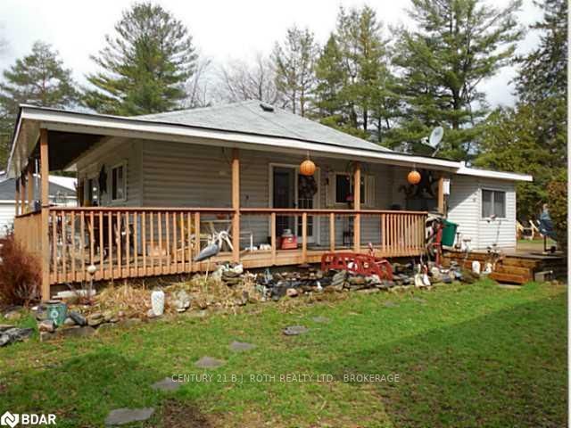 780 William St, Innisfil, L9S 2G3 | Image 2