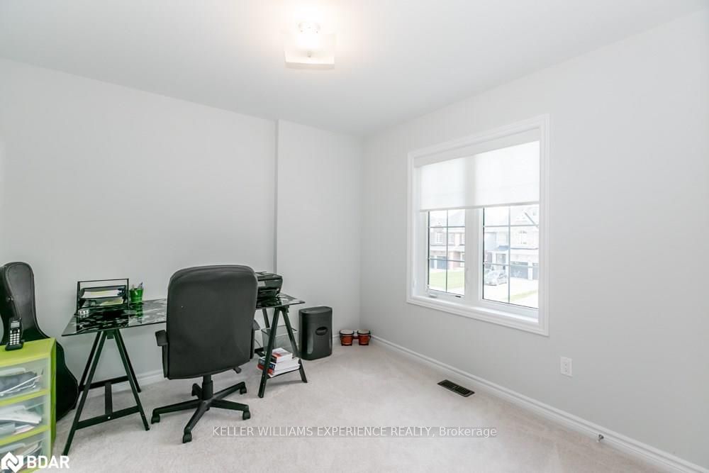 Listing Image 33