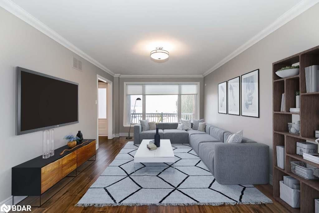 Listing Image 7