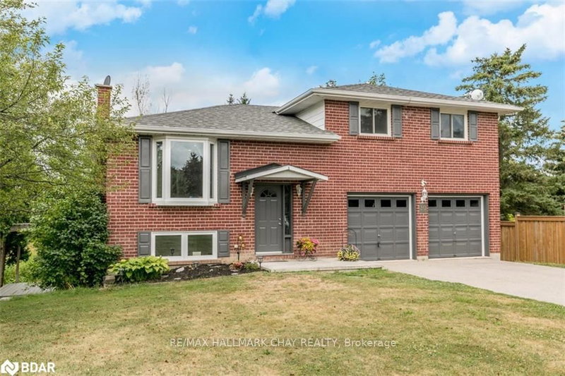 10 Catherine St, Adjala-Tosorontio, L0G 1L0 | Image 2