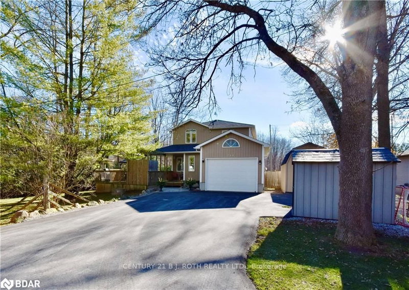 250 Big Bay Point Rd, Innisfil, L9S 2P6 | Image 2