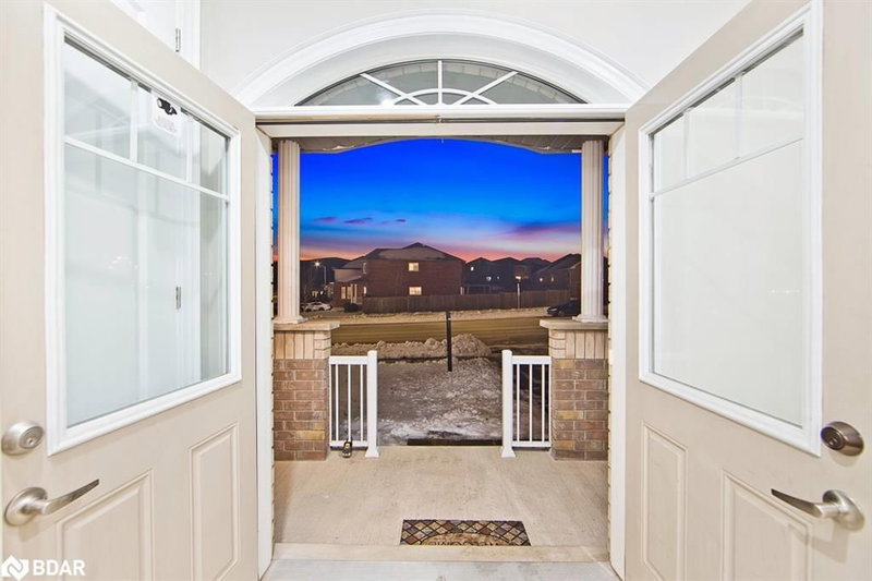 1949 JANS Blvd, Innisfil, L9S 5A5 | Image 3