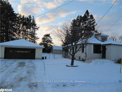 Detached House sold at 7826 Yonge Street, Innisfil, Ontario, L9S 1L4 - Stroud - MLS: N6263215