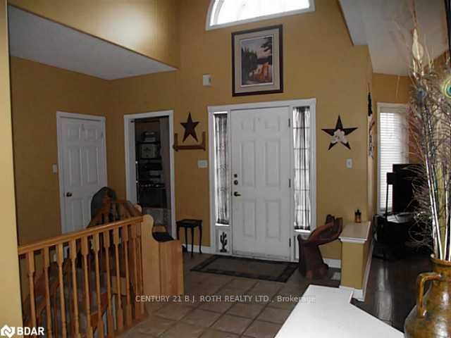 Listing Image 7